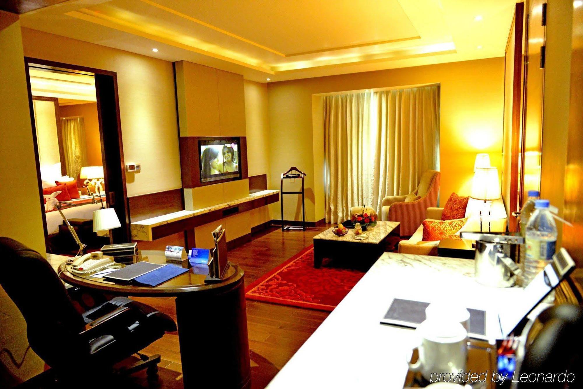Radisson Blu Jaipur Ξενοδοχείο Δωμάτιο φωτογραφία